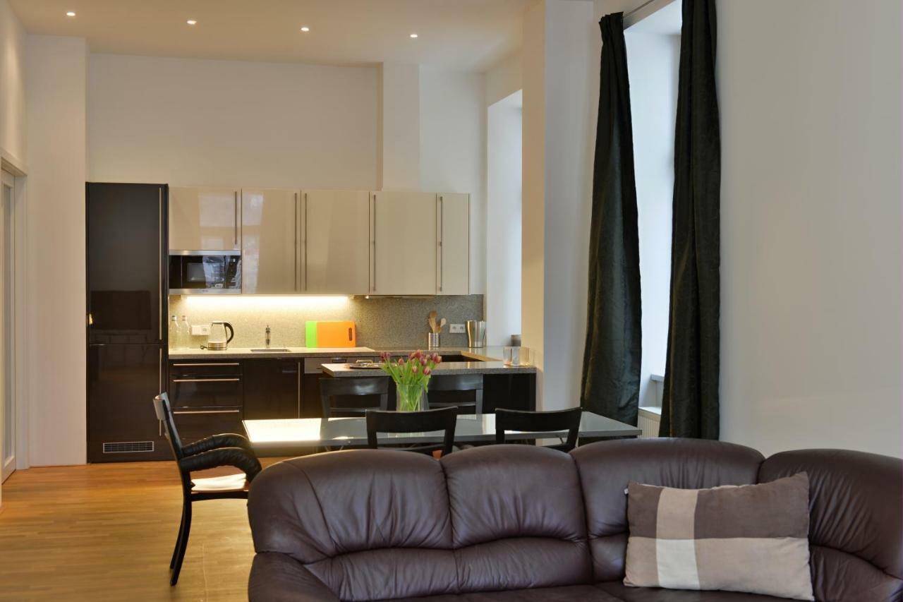 Kolonada Luxury 2 Bedroom Apartment With Balcony Marianske Lazne Exterior foto